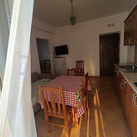 Alti Holiday Apartments One Orikum Dış mekan fotoğraf